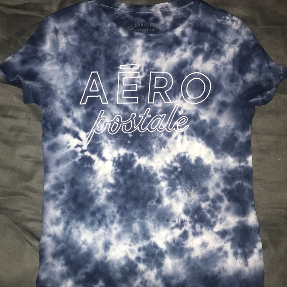 Aeropostal blue tie dye shirt
